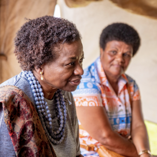 UNFPA Executive Director, Dr. Natalia Kanem, met with women from the Nabavatu community in Fiji, which was struck by the category five tropical cyclone Yasa in 2020. The cyclone left families homeless and without livelihoods. During the interaction, the women described in vivid detail the devastating impacts of the disaster on their health and dignity. ©UNFPA/Shiri Ram