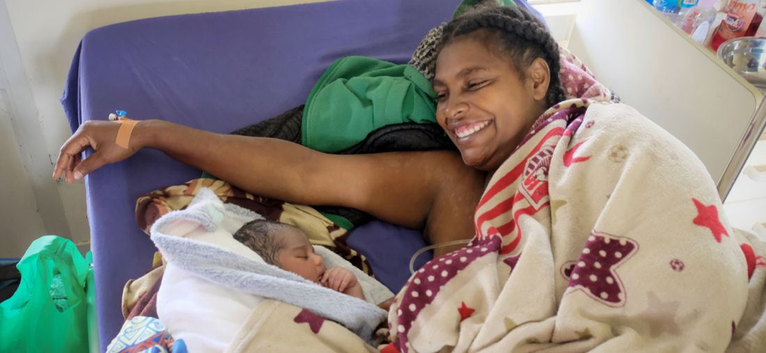 Vanuatu: A mother and her newborn baby in the post-natal ward at Lenakel Hospital, Tanna Island. ©UNFPA/David Palazón