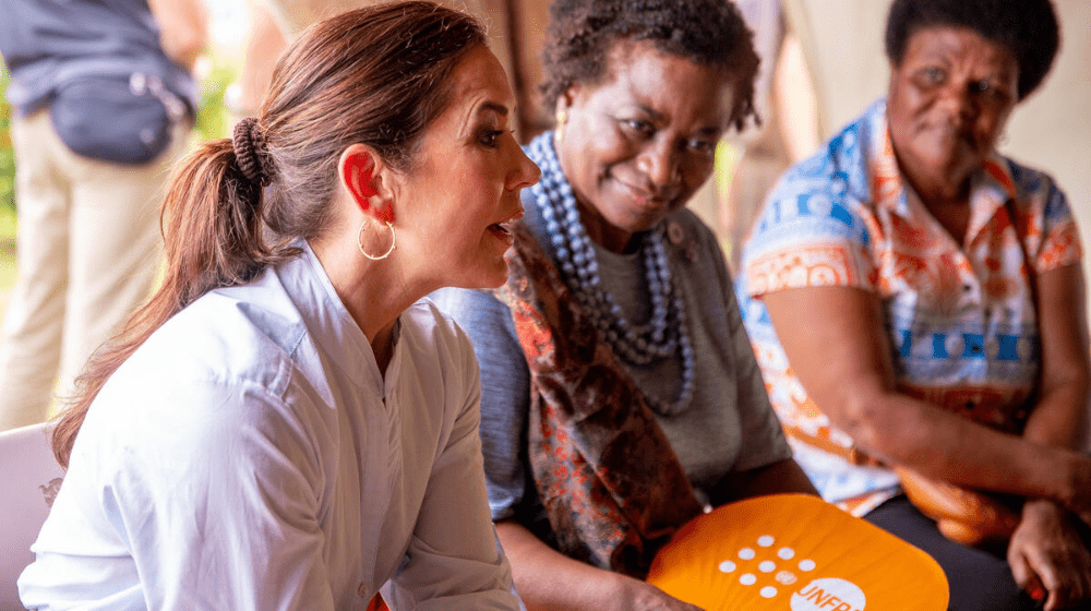 Her Royal Highness Crown Princess Mary of Denmark and UNFPA Executive Director Dr Kanem interact with the Nabavatu community 