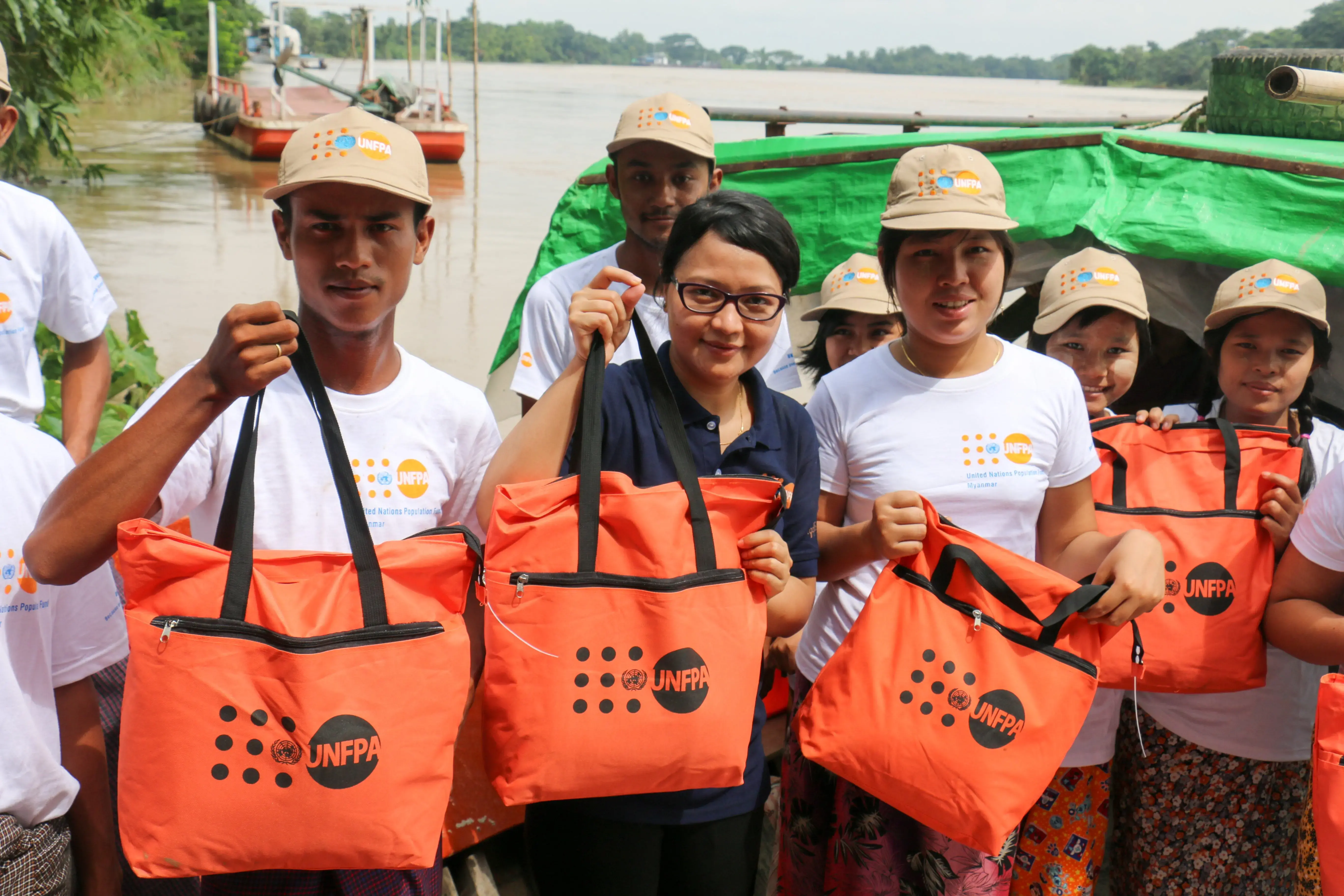 Myanmar youth volunteers on the front-line of emergency flood response